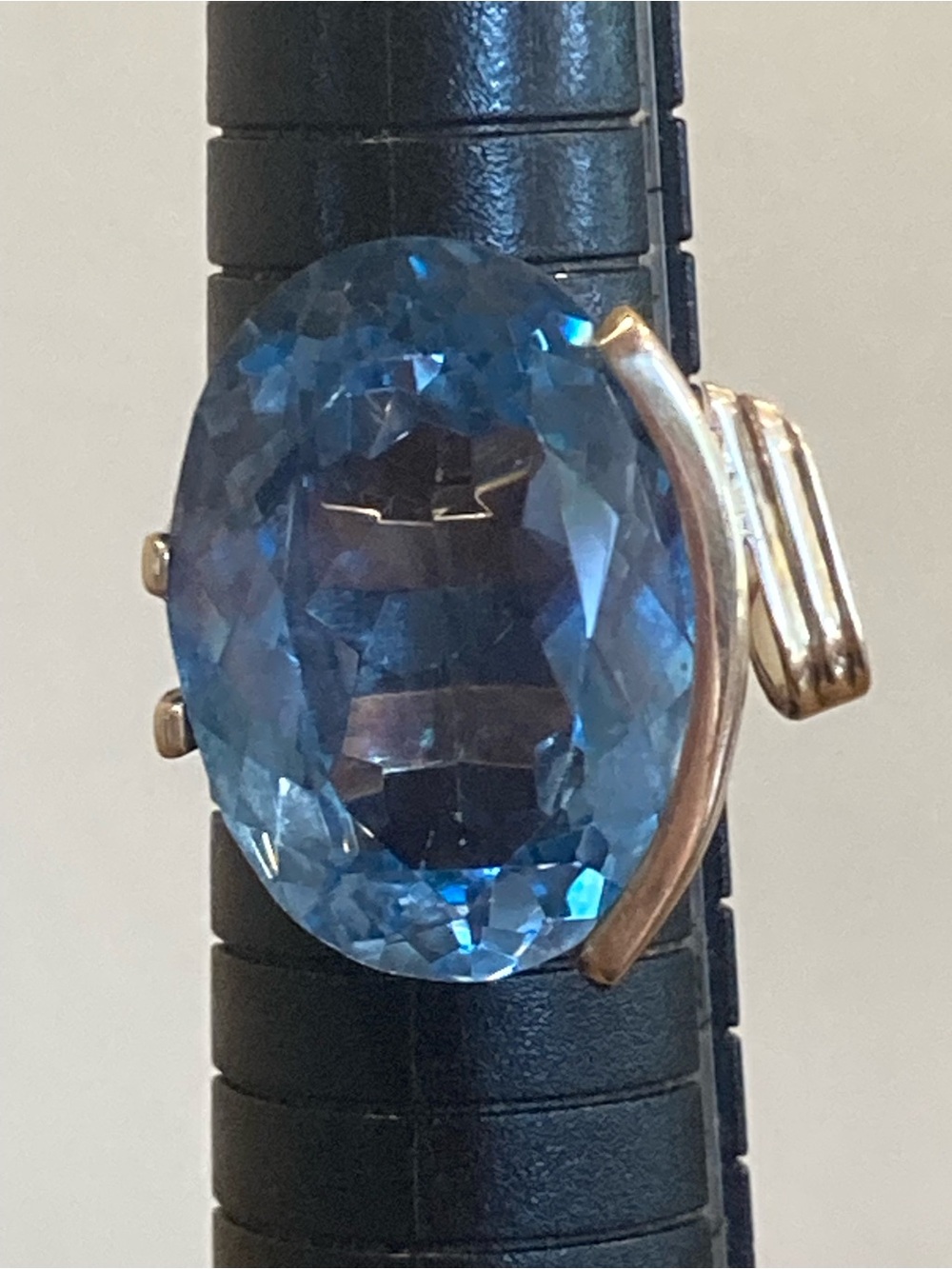 Vintage 14K Gold Abstract Ring Large Blue Oval Gemstone • Size 8.25 • 11 Grams - Picture 10 of 17